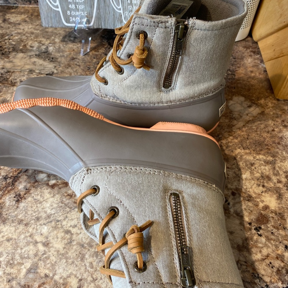 Sperrys duck boots